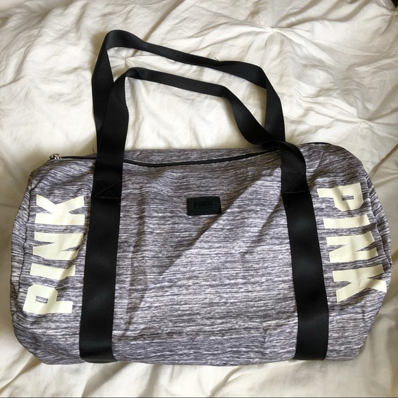 PINK duffel bag - Picture 2 of 5